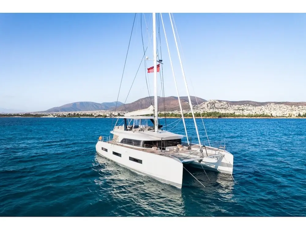 Is There A Minimum Or Maximum Rental Period For A Catamaran In Greece 1